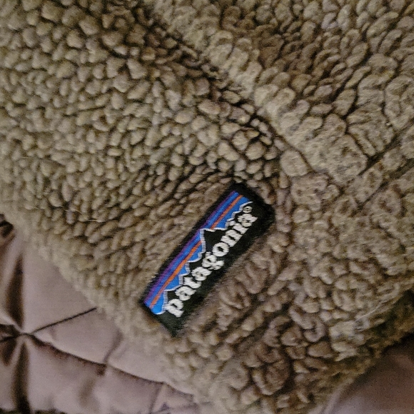 Patagonia Jacket - Picture 3 of 6
